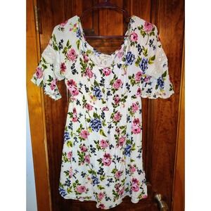 Love Delirious Maternity Floral Dress XL Off Shoulder Flutter Sleeve White